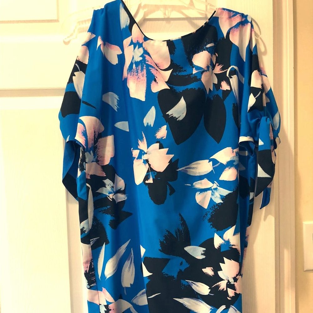Nordstrom Blue Floral Cold-Shouldered Minidress